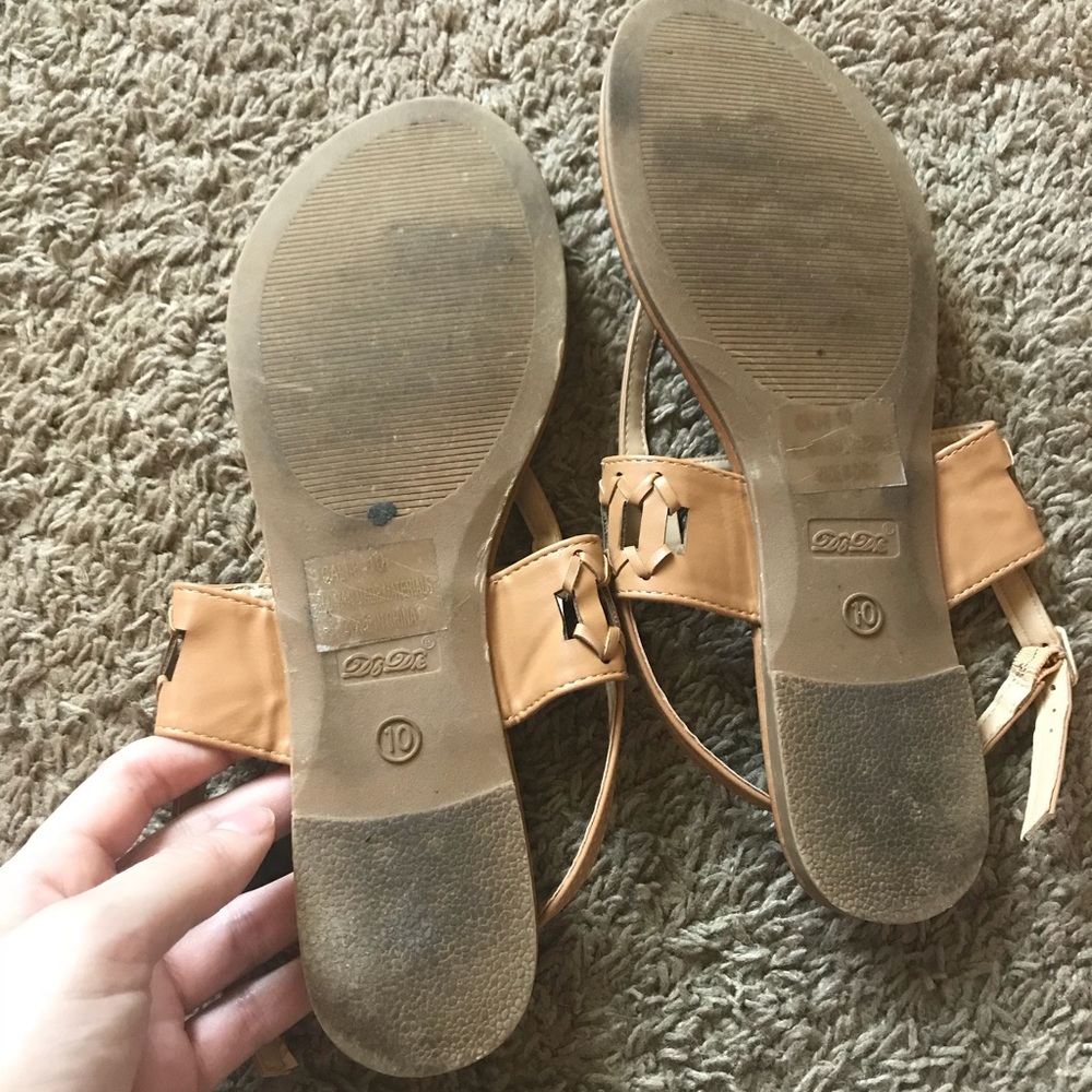 Sandals - Picture 3 of 3